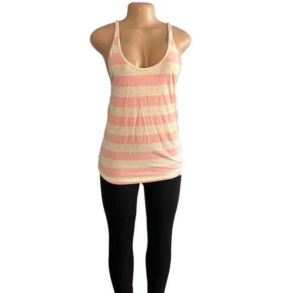 3/$30 🍂 Lululemon Pink and White Striped Racerback Tank Top - Picture 2 of 5
